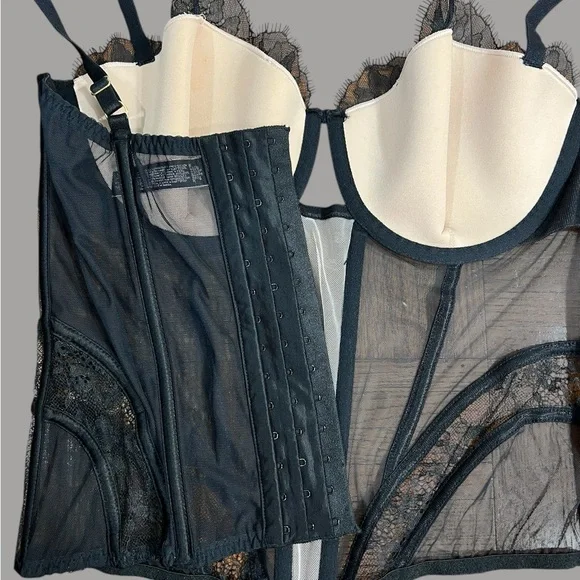 Victoria's Secret Lined Mesh CorsetTop 38D Black Cream Women